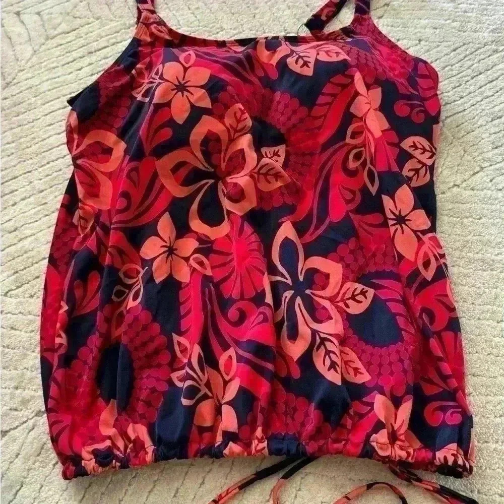 Womans swim top size 16w